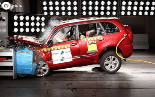 八字如何通过比肩分析闺蜜的性格和年龄？