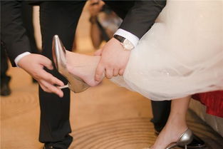 女人梦见穿了别人的鞋不合脚，这究竟是什么预兆？