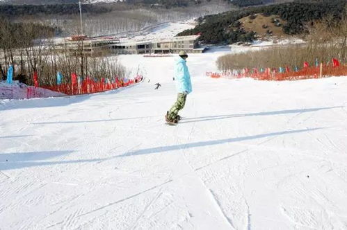 怪坡滑雪场：“规模较大”不等于“套餐值”，  雪具租金才是较大头   