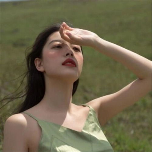 二、  女性化姓名的意境营造