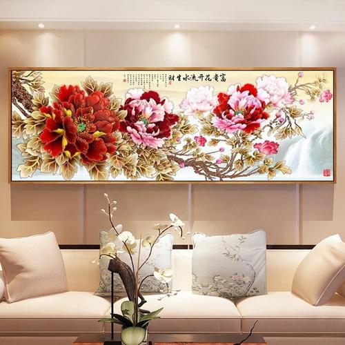 2. 浓烈色彩与红色系列的潜在风险