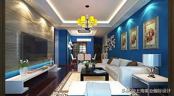 如何改善斜三角形天花板客厅墙面风水的布局？