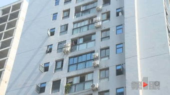 梦见别人从高楼坠落却安然无恙，这预示着什么？