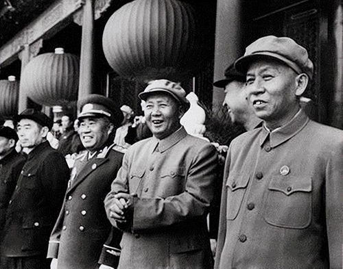 六、  刘少奇：革命家 、政治家