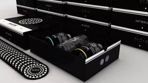 2. 桌面装饰：能量提升的辅助手段