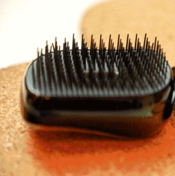 我为什么会梦见把塑料梳子捏碎了？