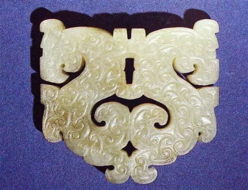 玉石文物中的龙文化