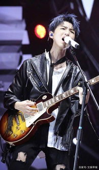 王俊凯与圈外人八字合婚，吻戏片段是哪部剧的精彩片段？