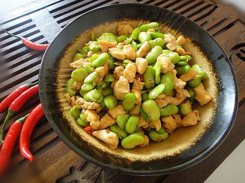 震惊！梦见蚕豆竟暗藏如此惊天秘密？看完第3条直接裂开！