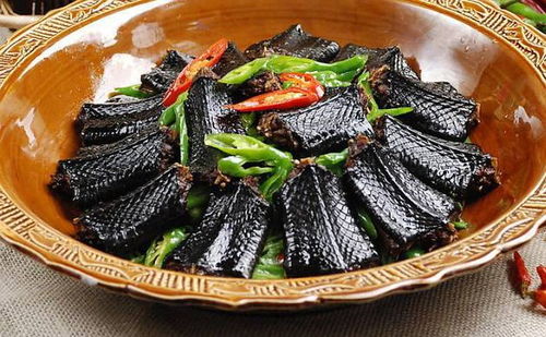 一、为什么长沙人执念“口味蛇”