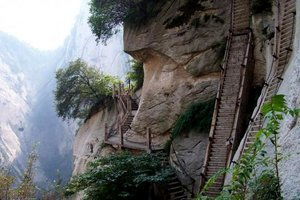 华山：爬上去就后悔