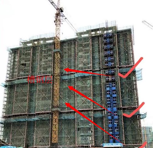 ：现代建筑形制与传统堪舆智慧的深度耦合