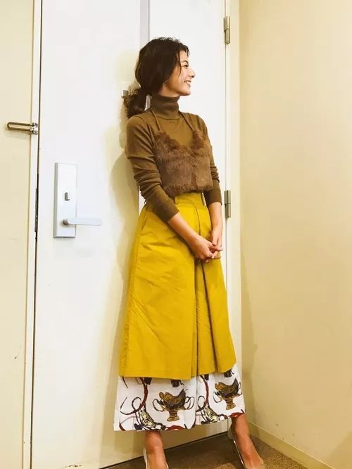 7月5日五行颜色运势和十二生肖幸运色分别是什么？