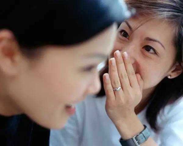 三、 眼神——神采奕奕与健康恢复力