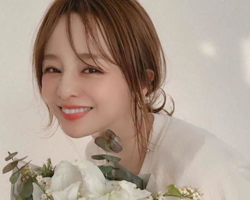 明天辛丑日，五行辛丑日出生的人适合穿什么衣服呢？