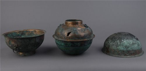 茂陵风水茂陵阳信家青铜器是哪位古墓出土的珍贵文物？