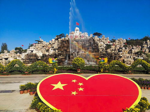 洞里头黑灯瞎火简直就是迷宫