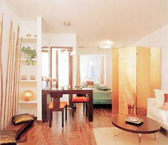 二、不同材质屏风的风水属性分析