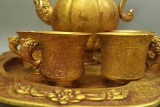 一、  鲤跃龙门：动态流转的财富象征