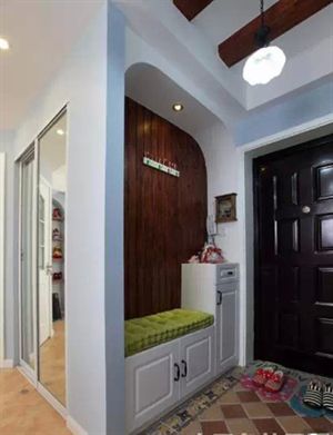 玄关布置の灾难现场