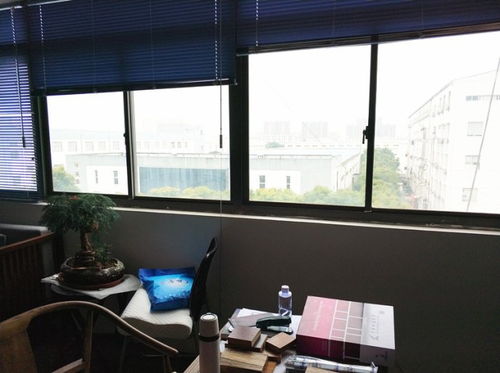 光照条件与空间通透性的综合考量