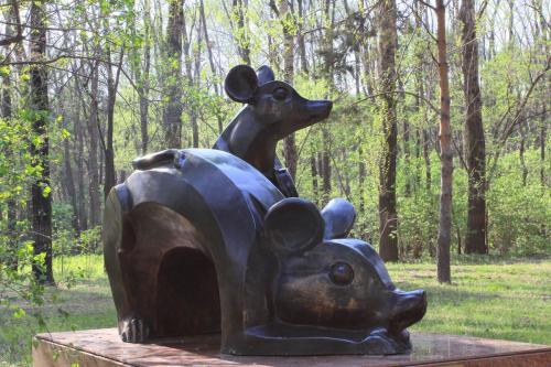 1996年属鼠的人最佳配对是什么生肖？这其中的含义是什么？