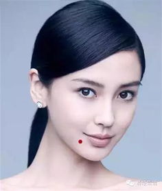 2.2 现代化审美视域中的“时尚妆容崭新宠”