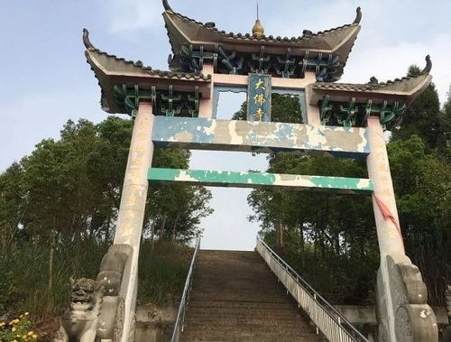 鹤庆金鸡寺：历史持续发展悠久、 建筑风格独特