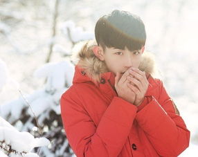 午后阳光强照时期（约正午）之身材与气质