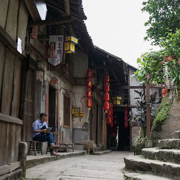 梅江古镇：现代与传统的矛盾