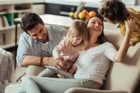 四、 夫妻宫受损：潜藏风险与应对策略