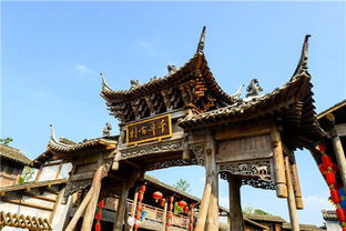 镇江：南岸灯光秀与古建筑