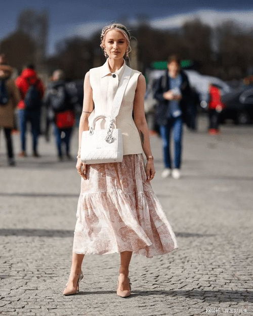 7月15日五行穿衣搭配，如何选择七维五行全套衣服？