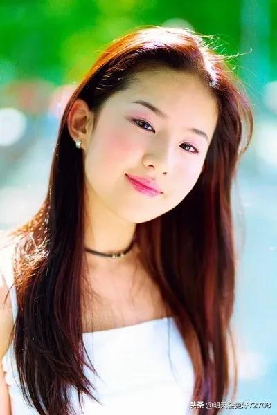 '楚楚动人vs婀娜多姿'