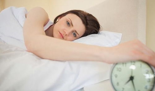 一、 夜间肌电活动异常——“临睡肌抽跃症”之医学阐释