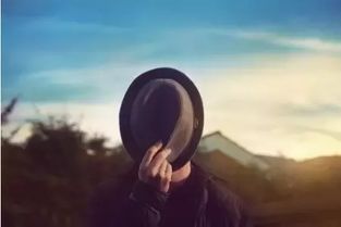 1.1 “此生伴你久久”的内涵解析