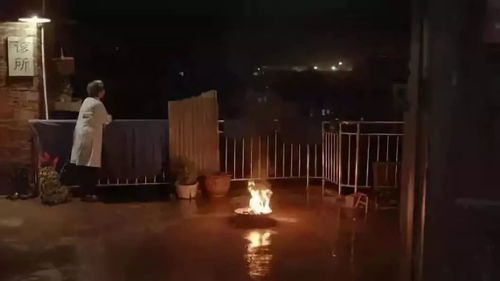 第二章：时空循环与阴气聚集——午夜钟楼的案例分析