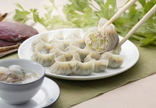 III．食物象征：饺子、 汤圆及其文化底蕴寓意