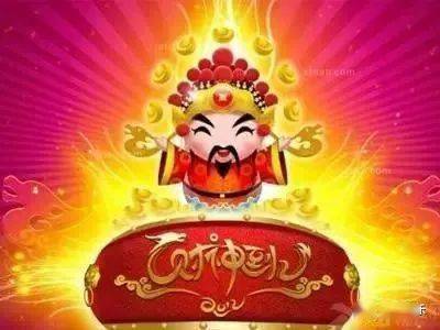 三五争锋五击鼓，二七戮力五同心，十二生肖哪个尾巴最长？
