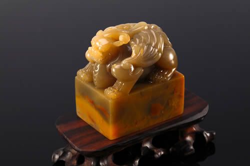 四、 玉石印章开启财运之门