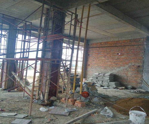 基础加固：确保房屋结构的稳固性