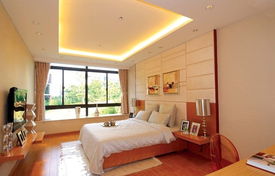 三、灯光亮度与阴阳调和：明亮适度的重要性