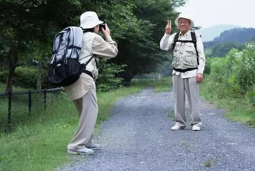 六、 武汉汉口江滩：散步+晨练两不误