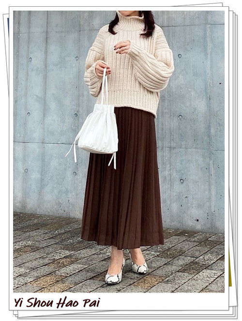 如何打造十五五行穿搭五件套的时尚示范搭配？