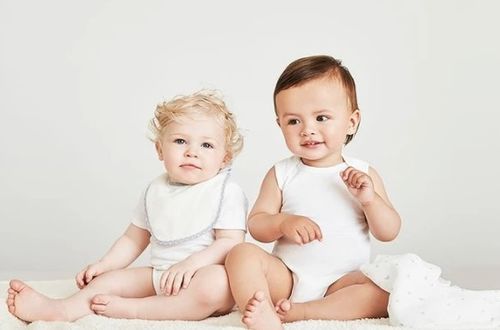 有没有用宜字为女孩取的寓意美好的名字推荐？