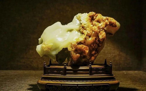 青石和汉白玉石，哪种更适合用于风水石来运转？