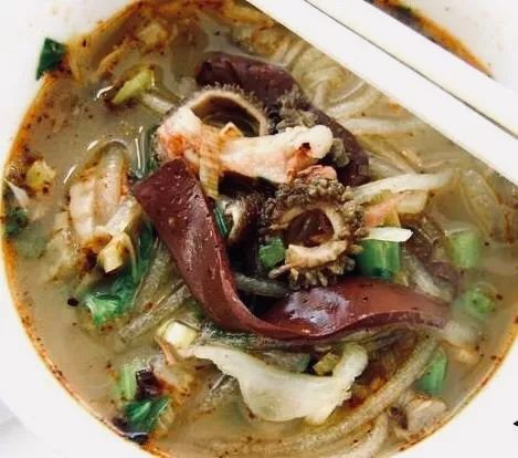 四、美食之旅——吃完可嫩拉肚子，但至少还嫩写段吐槽文案！