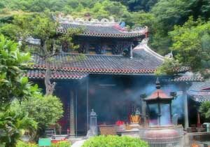 梅州灵光寺的签真的那么灵吗？广东梅州的灵光寺签文可信度高不高？