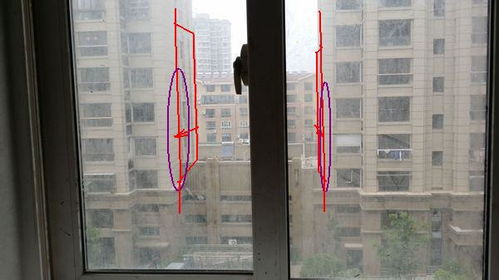 招牌加宽：物理阻挡与视觉延伸