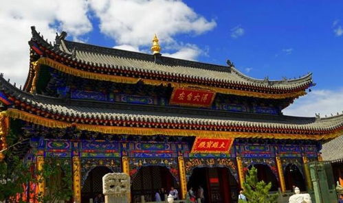 二、 历史持续发展背景与宗教信仰渊源